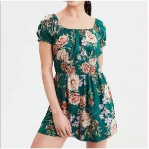 [PRICE FIRM] American Eagle Outfitters Green Floral Romper, Size L